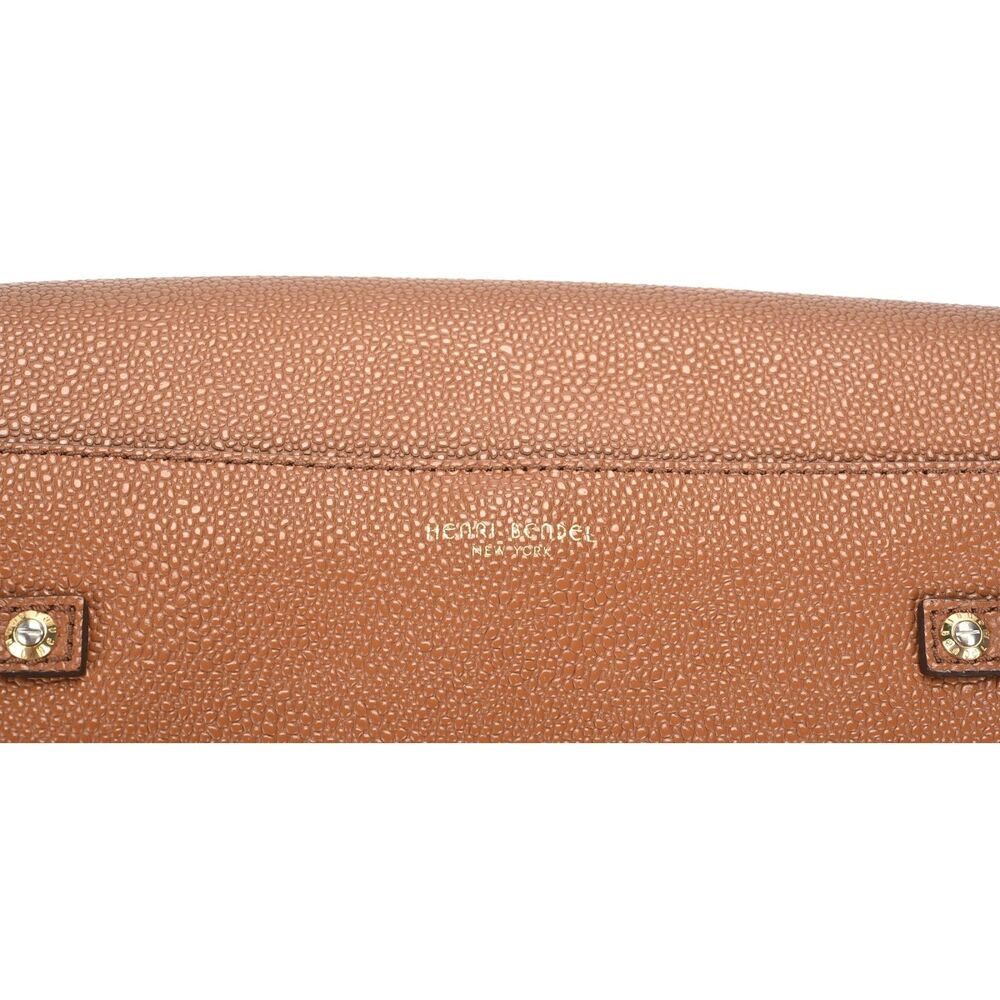 Henri Bendel Brown Pebbled Leather Flap Purse Magnetic Flap Closure - Picture 4 of 10